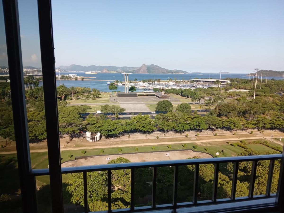 Apartamento Espacoso Completo E Vista Deslumbrante *